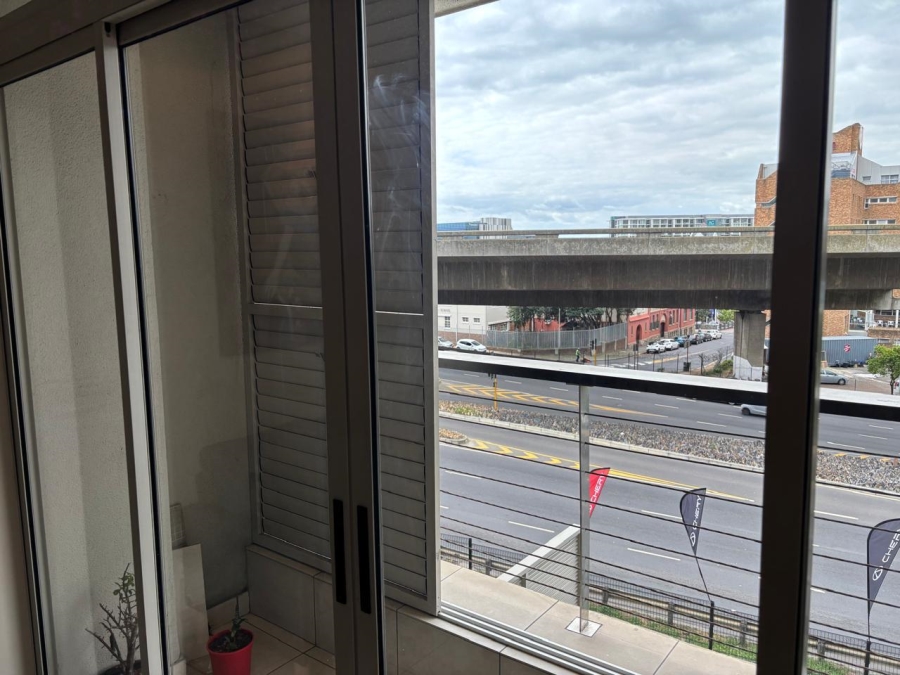 To Let 1 Bedroom Property for Rent in De Waterkant Western Cape